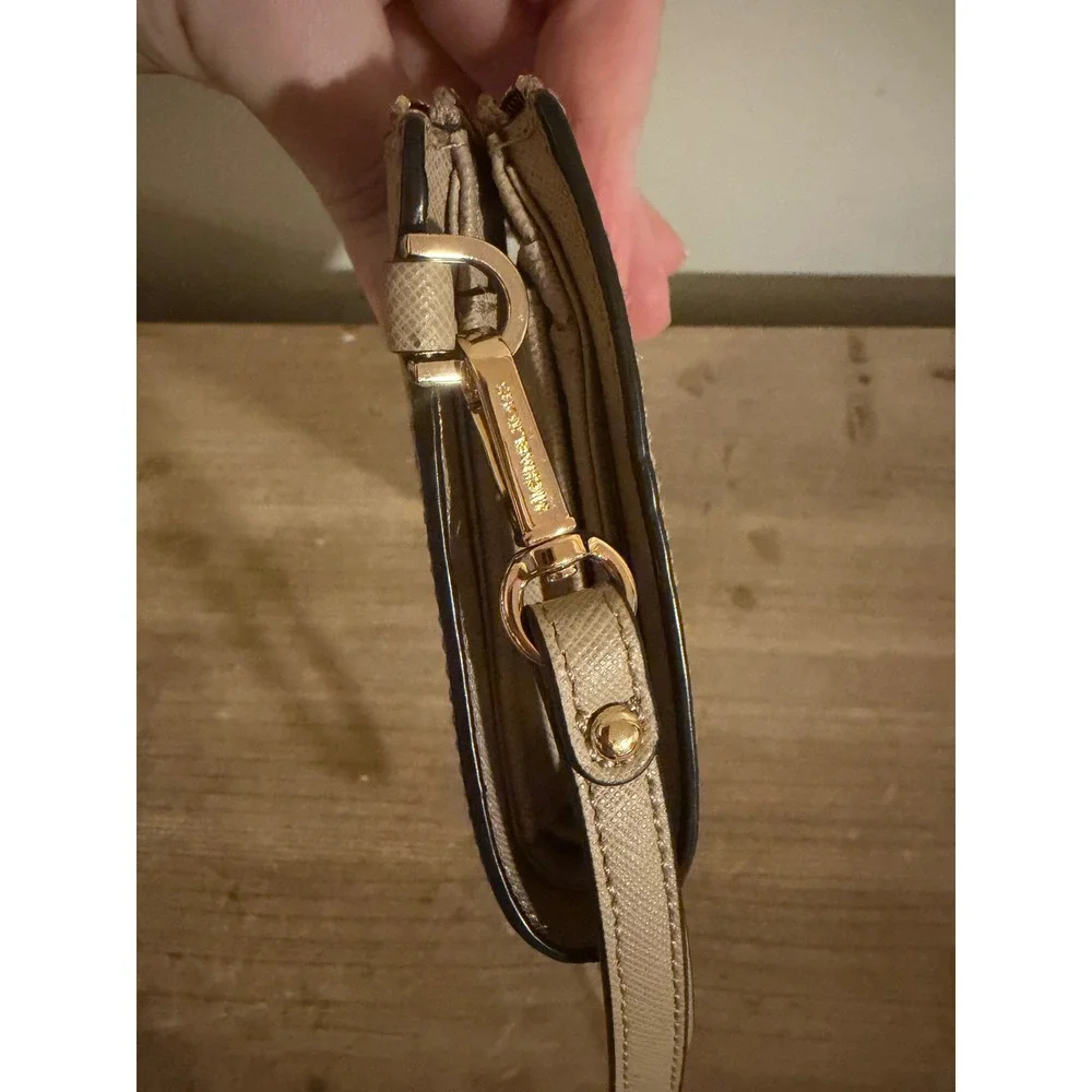 Michael Kors Adele Double Zip Wristlet Beige Saffiano‎ Leather Wallet Clutch